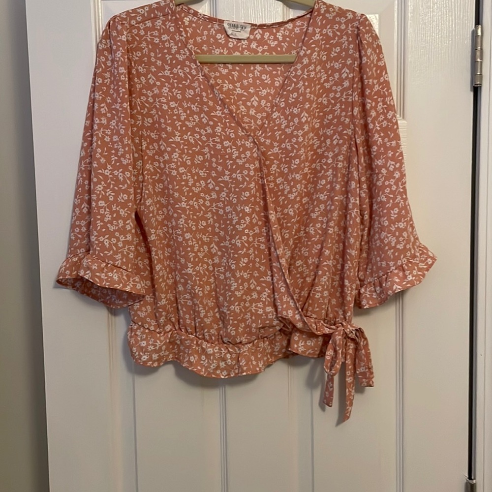 Pink and White floral top